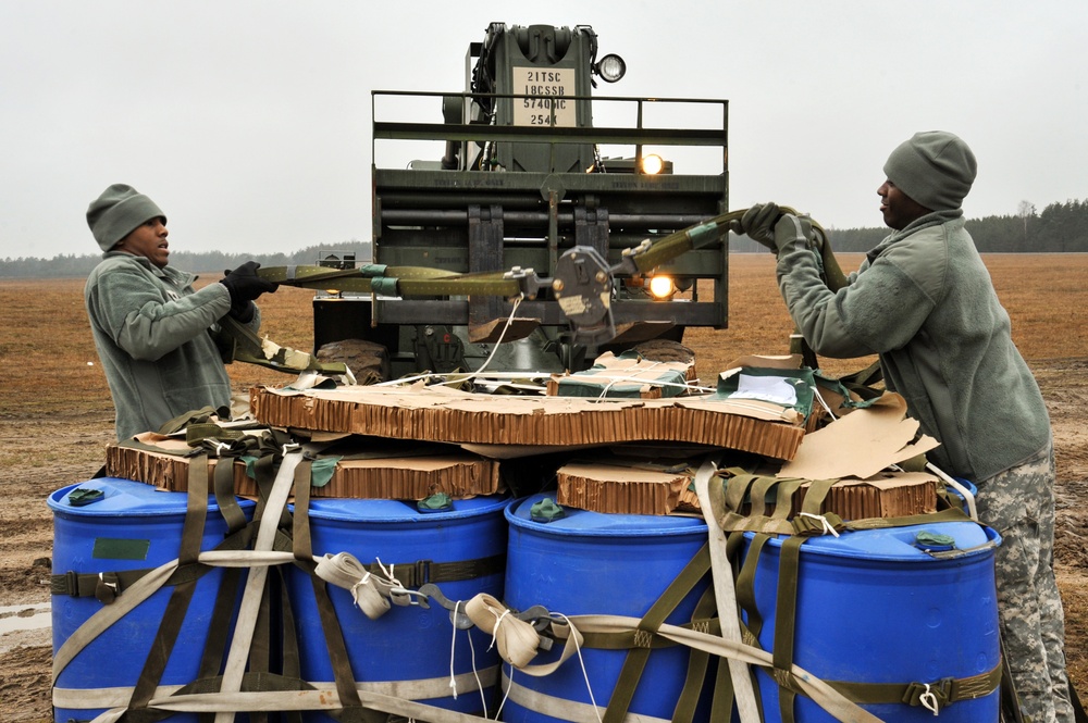 240th QMS Company cargo recovery training