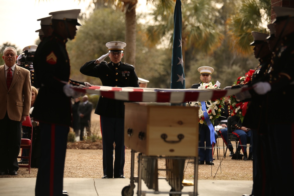 Photo Gallery: Marine Corps Medal of Honor recipient, Beaufort resident laid to rest at 73