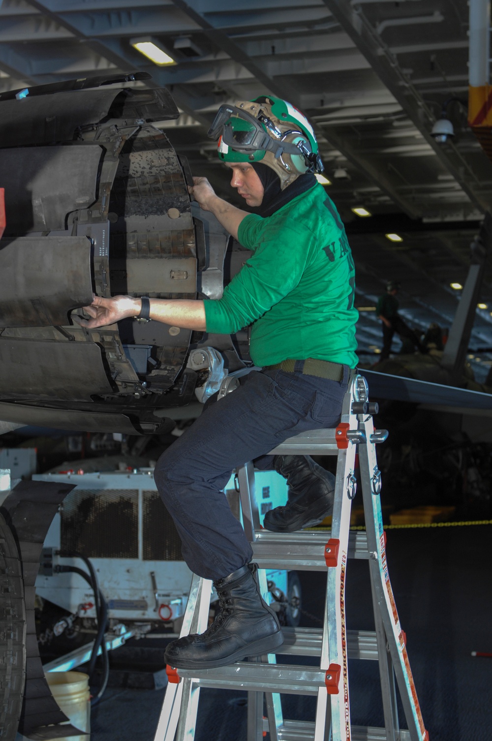 USS Carl Vinson sailor maintains EA-18G Growler