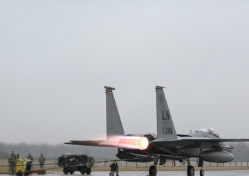 48th Air Expeditionary Group goes full throttle