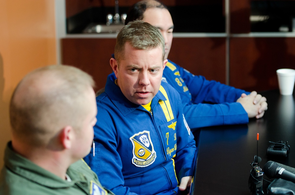 Blue Angels arrive at Kentucky Air Guard for Thunder planning session