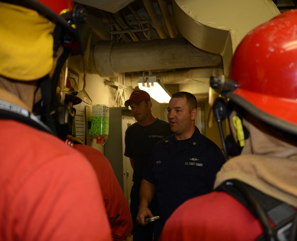 Coast Guard Cutter Kukui conducts fire training