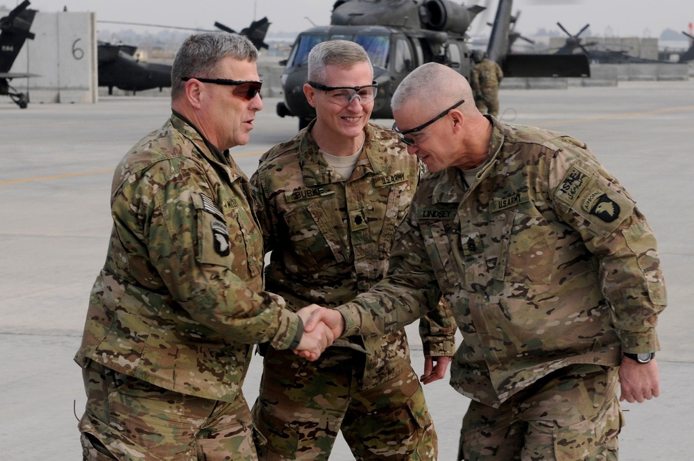 General officers welcome Task Force Patriot’s newest aviators