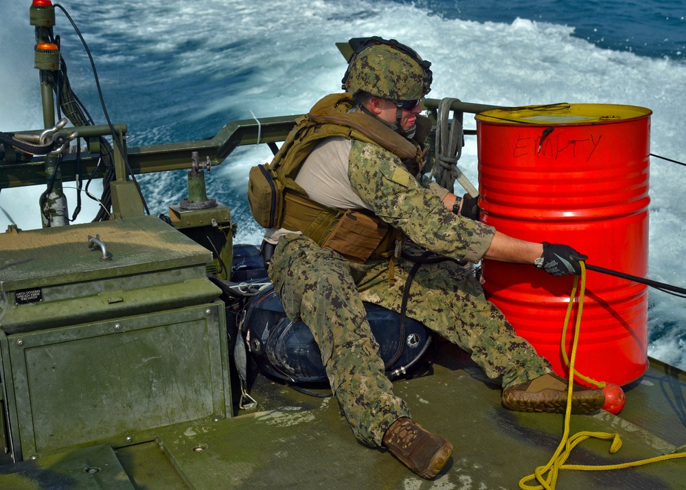 Riverine command boat training