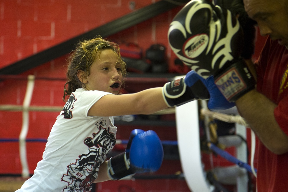 Jeffrey and Summer Bronco - Muay Thai