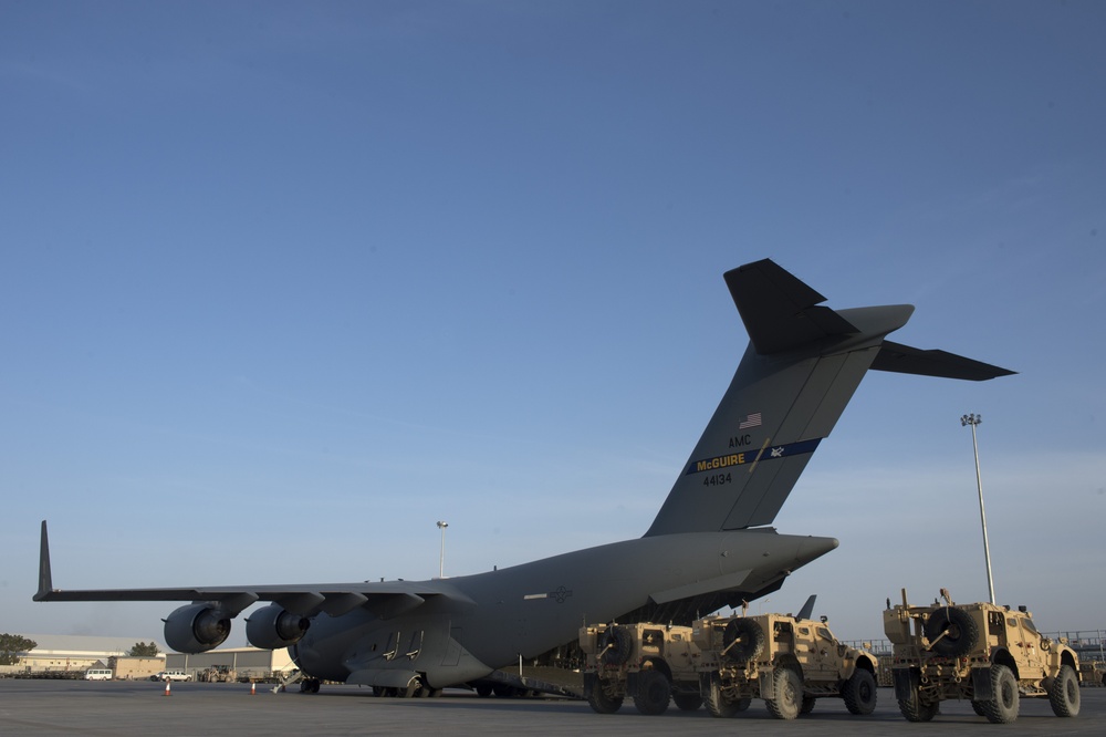 C-17 Airlift Mission