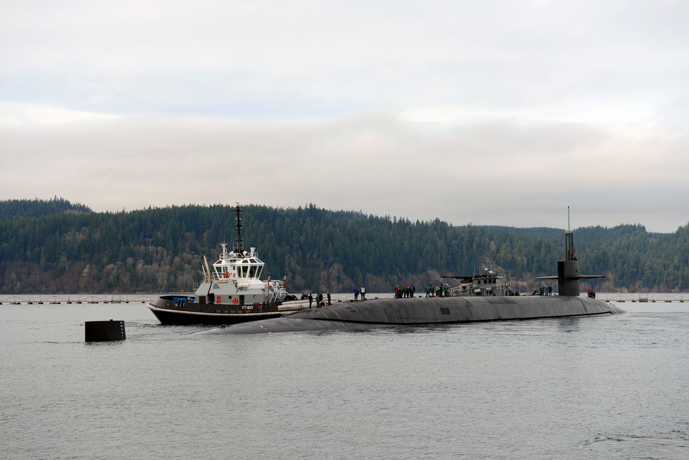 USS Henry M. Jackson (SSBN 740) returns home to Naval Base Kitsap-Bangor from Strategic Deterrent Patrol