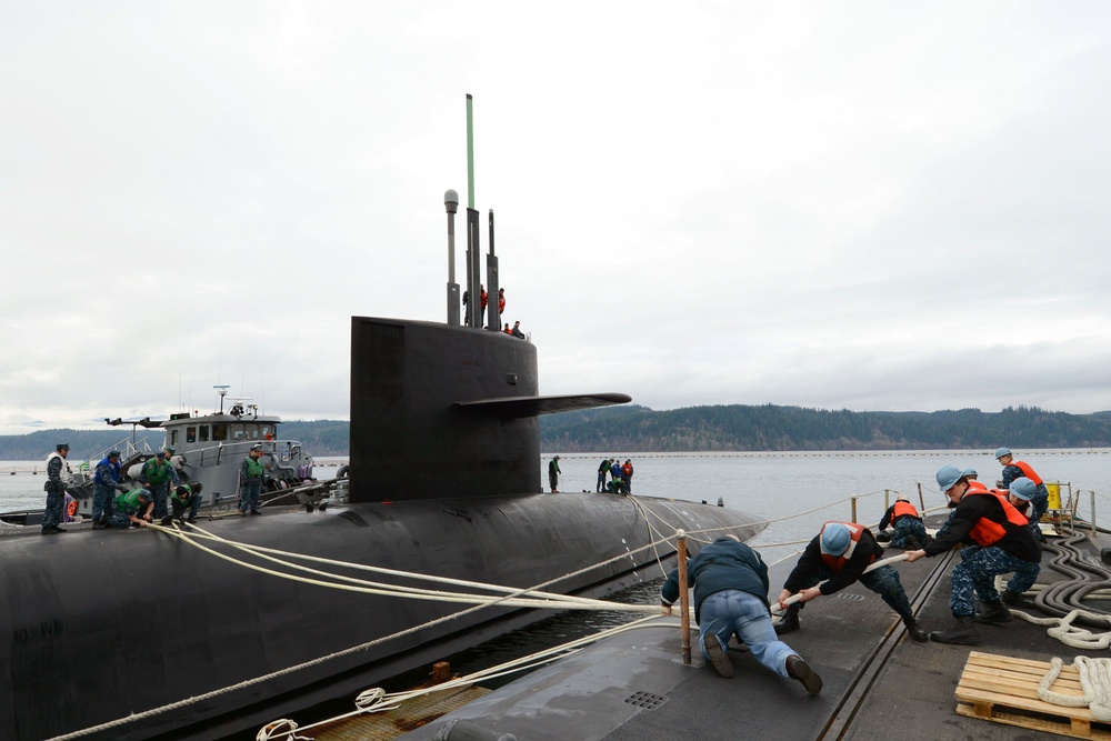 USS Henry M. Jackson (SSBN 740) returns home to Naval Base Kitsap-Bangor from Strategic Deterrent Patrol