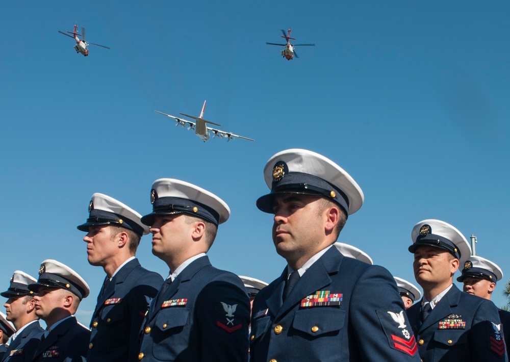 Coast Guard holds 34th annual Blackthorn memorial service in St. Petersburg, Fla.