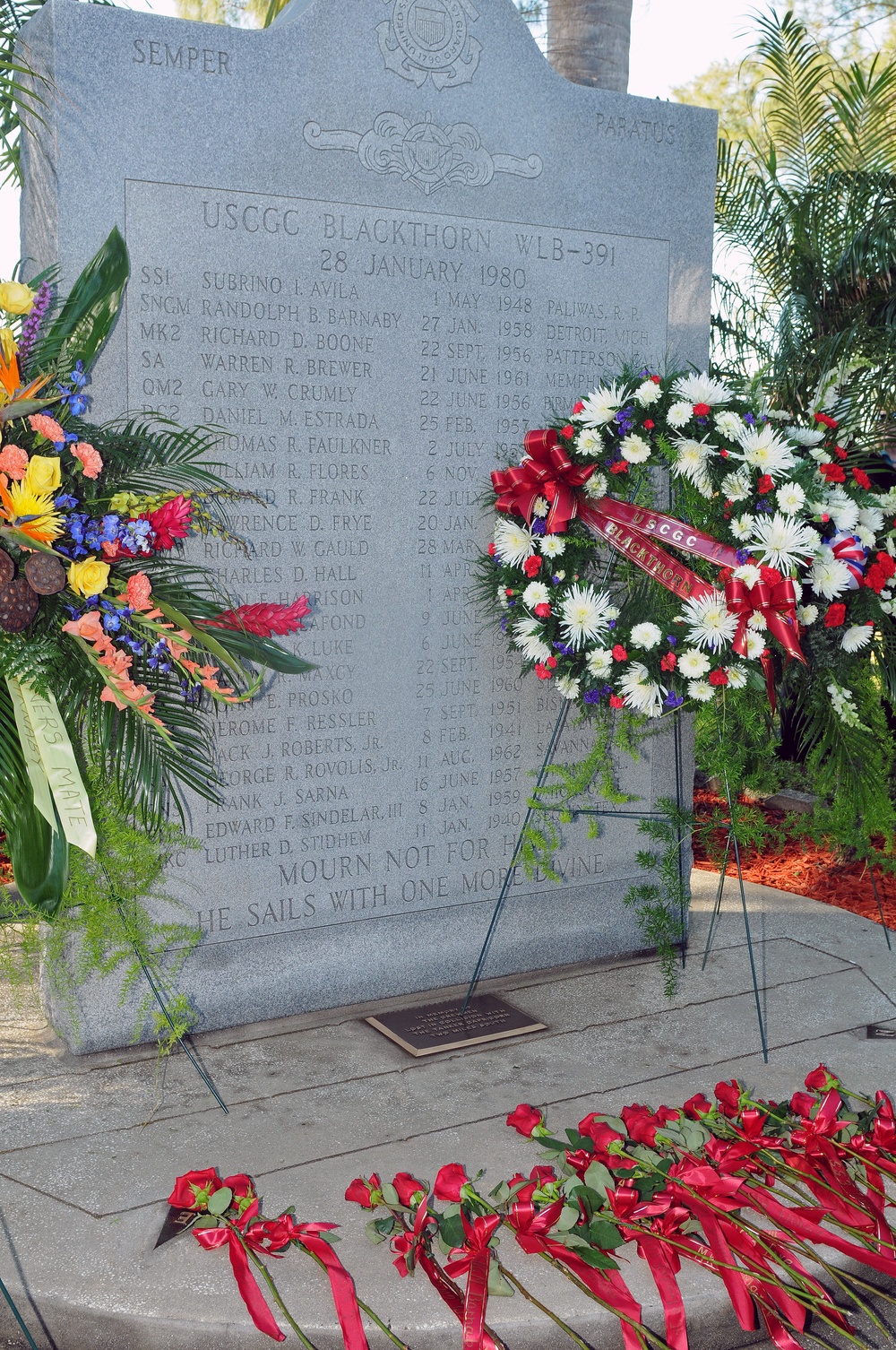 Coast Guard holds 34th annual Blackthorn memorial service in St. Petersburg, Fla.