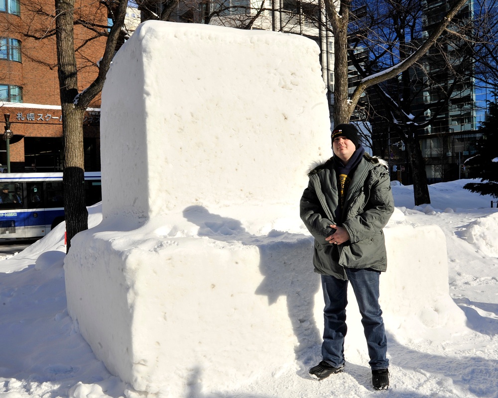 2014 Navy Misawa Snow Team arrives in Sapporo, Japan