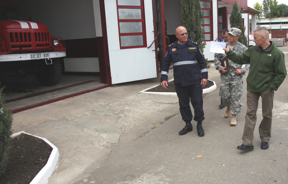 7th CSC Soldiers and Moldovan troops conduct EUCOM HA assessments