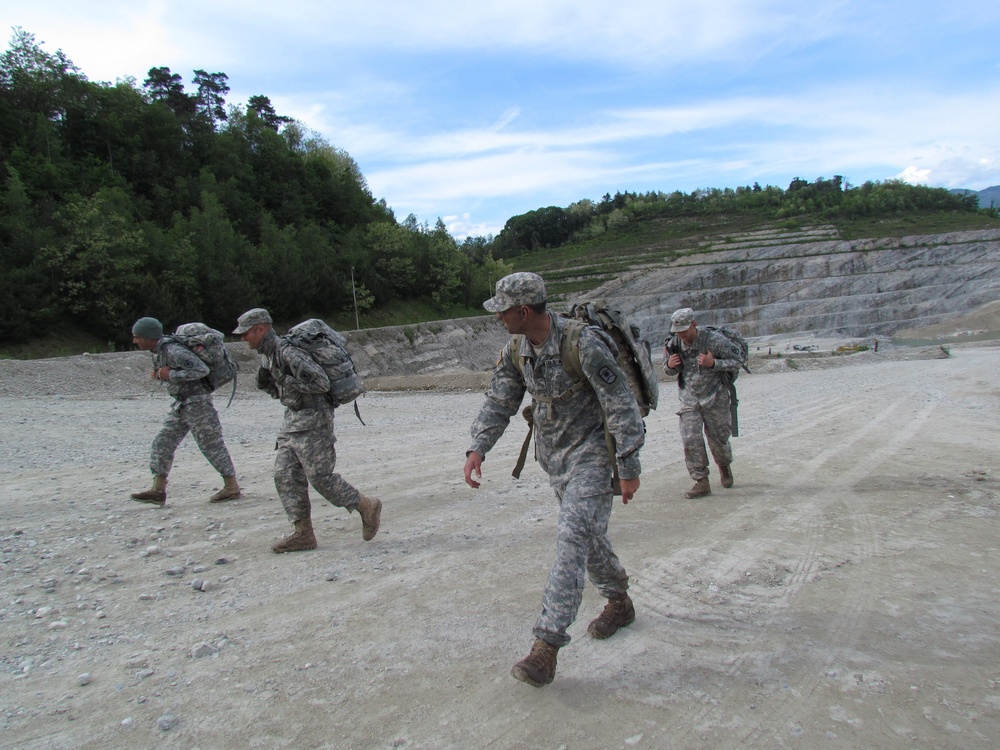 7th CSC Civil Affairs Soldiers compete in international patrolling competition