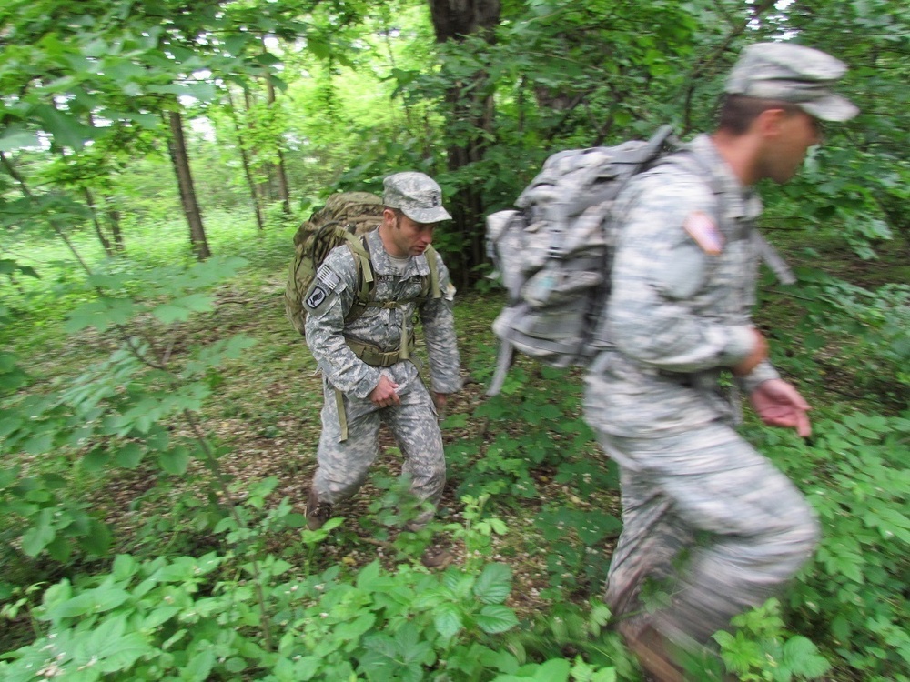 7th CSC Civil Affairs Soldiers compete in international patrolling competition