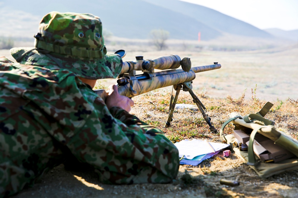 1st Marine Division Schools, JGSDF conduct shooting drills