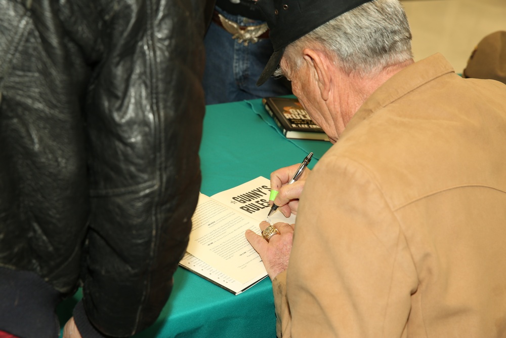 R. Lee Ermey visits Combat Center