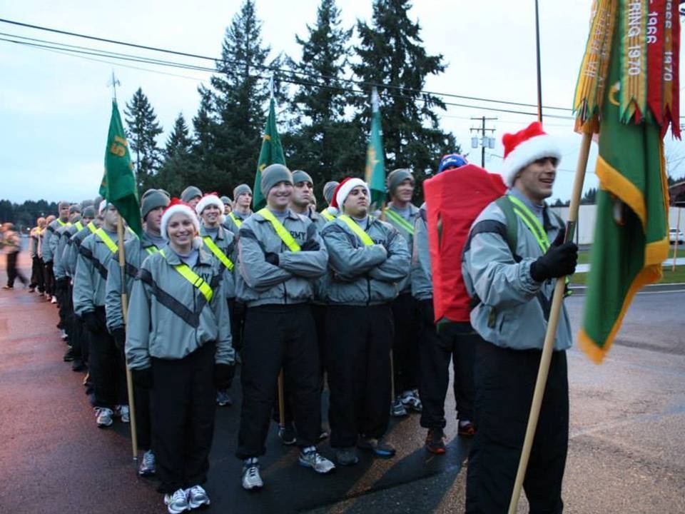 504th MP Battalion donates 250 toys to Santa’s Castle