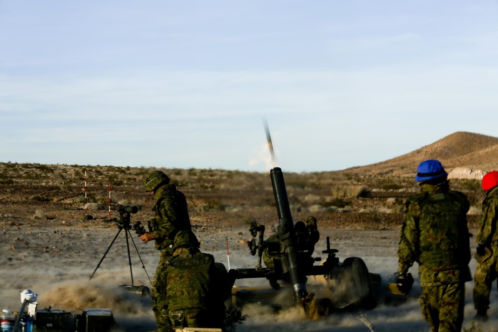 JGSDF fire mortars in Twentynine Palms