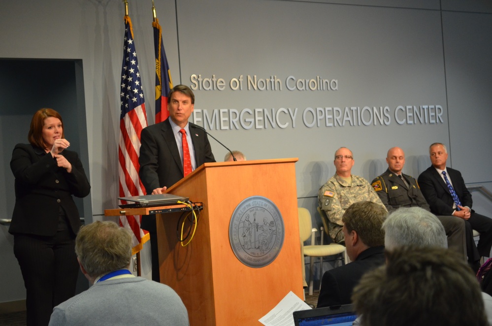 NC governor briefs press on winter storm operations