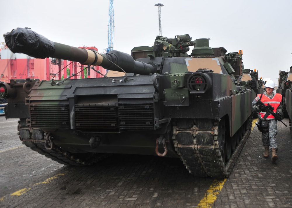 21st TSC provides logistical support to EAS equipment transportation