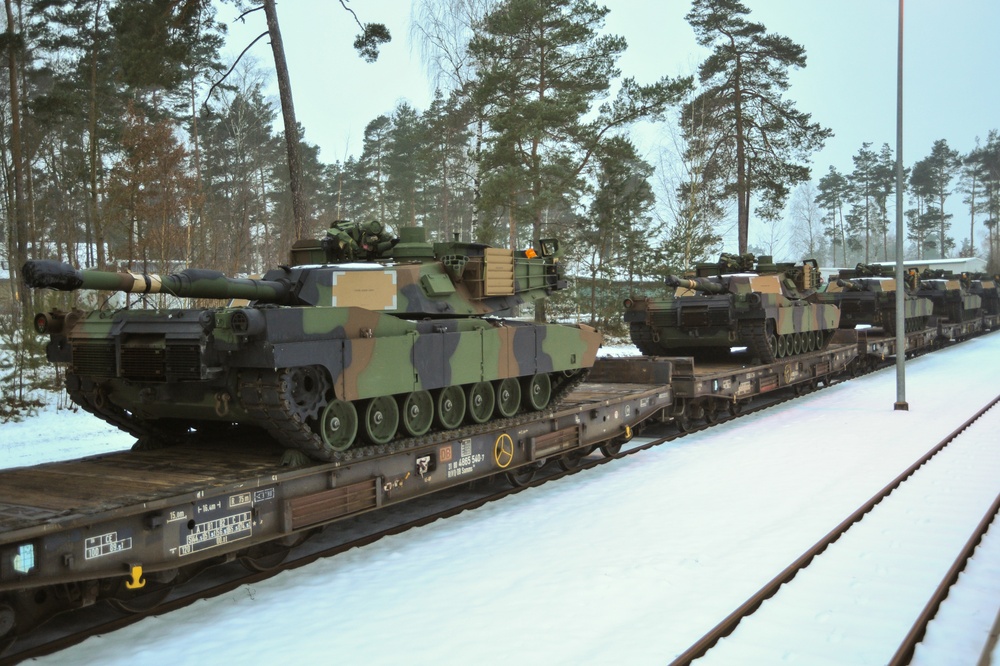 EAS M1A2 tanks arrive in Grafenwoehr