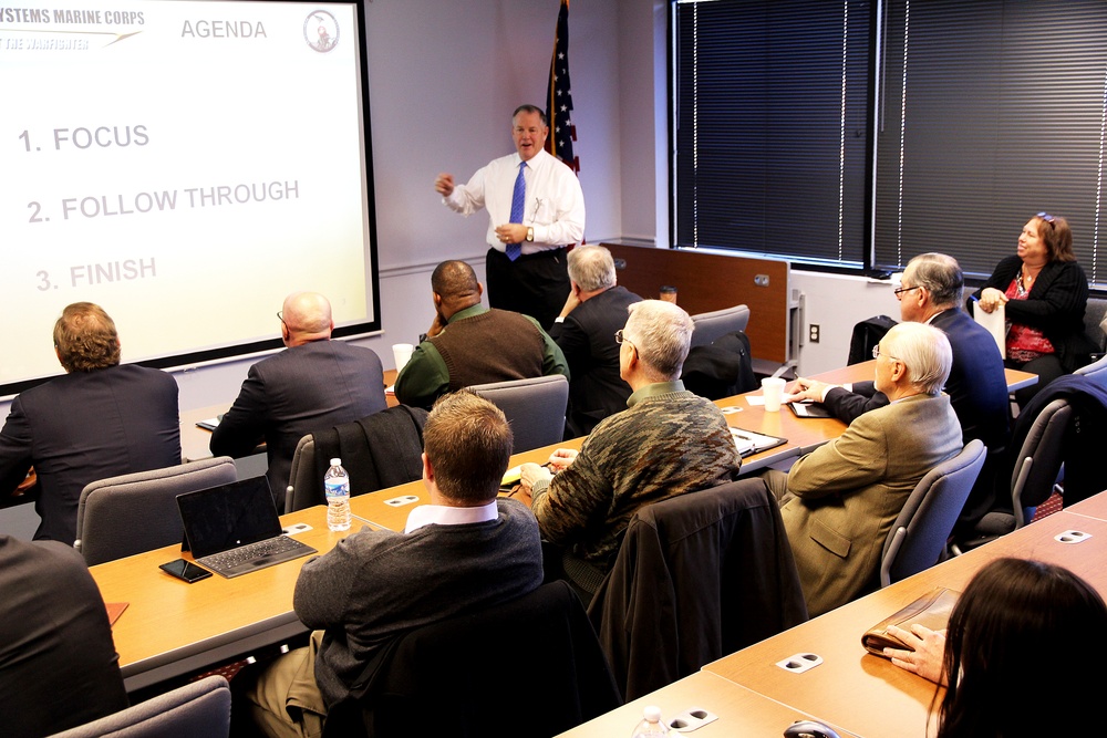 Council emphasizes support for small business contracts