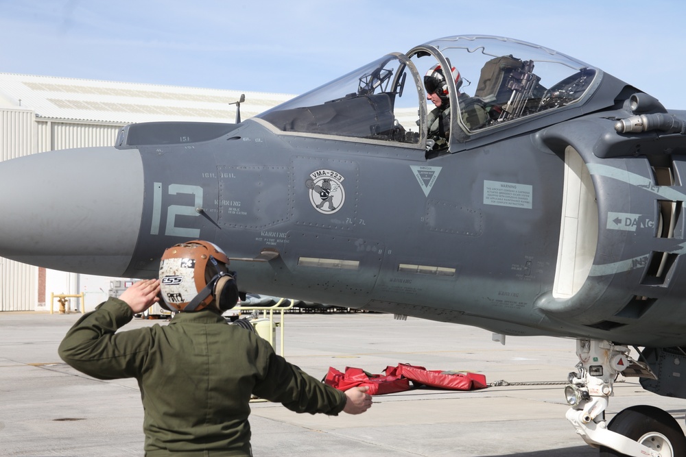 VMA-223 pilots enhance airborne controller skills