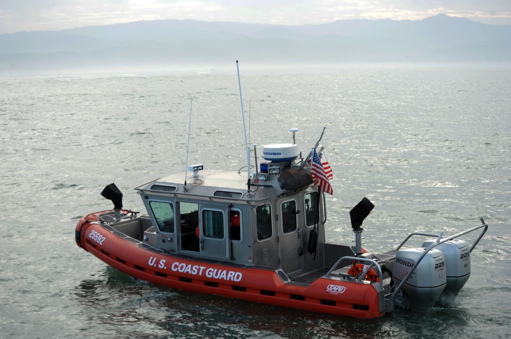San Francisco Maritime Safety and Security Team patrols Mavericks