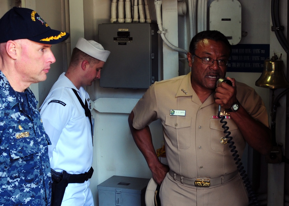 Commander Naval Surface Forces addresses USS Bonhomme Richard