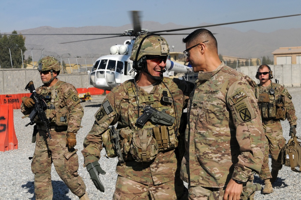 Incoming RC East commander visits Task Force Patriot