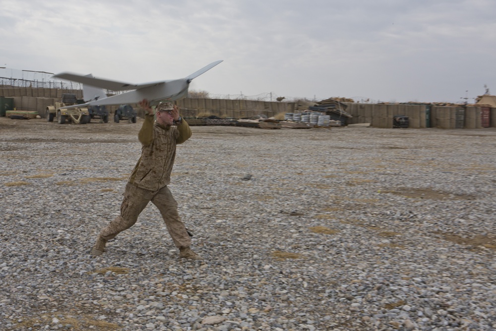 3/7 Marines Learn to Use Puma UAV