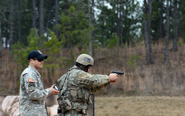 Illinois soldiers compete at 2014 US Army Small Arms Championships