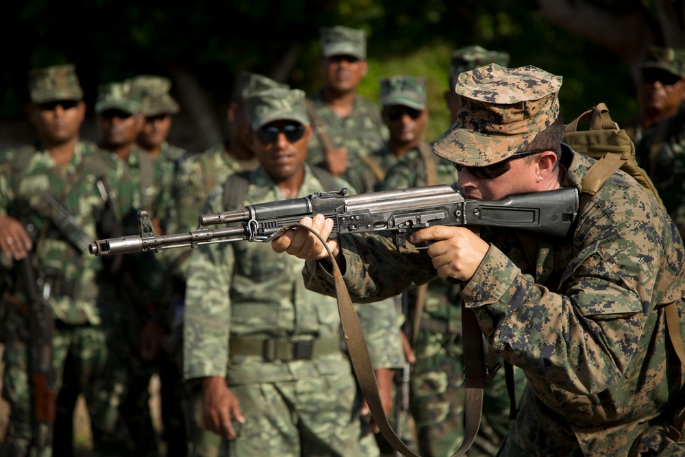 Shoot. Move. Communicate.