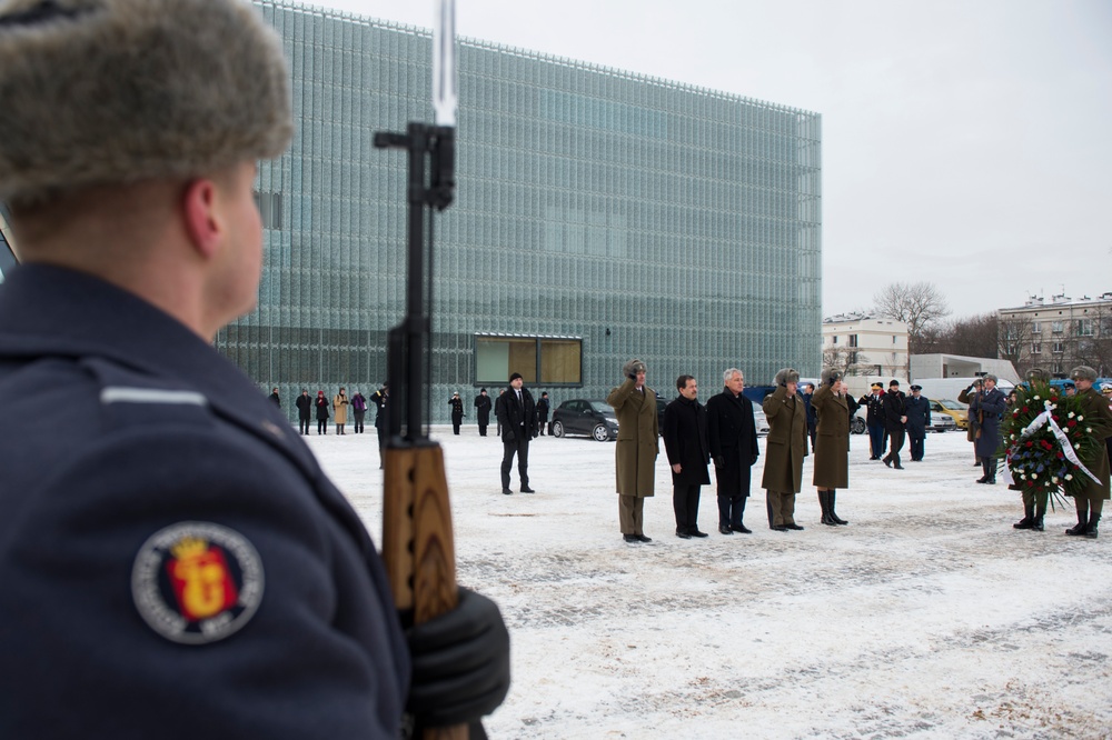 US Secretary of Defense Hagel visits Poland