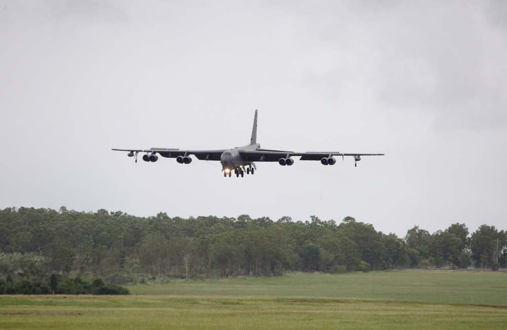 Stratofortress lands at Royal Australian Air Force Base Darwin