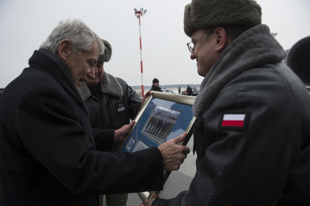 Secretary of defense visits Poland