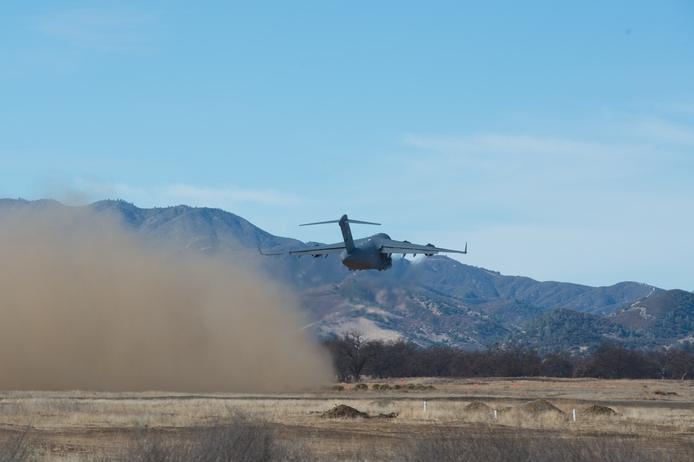 US Army Chief of Staff visits Fort Hunter Liggett