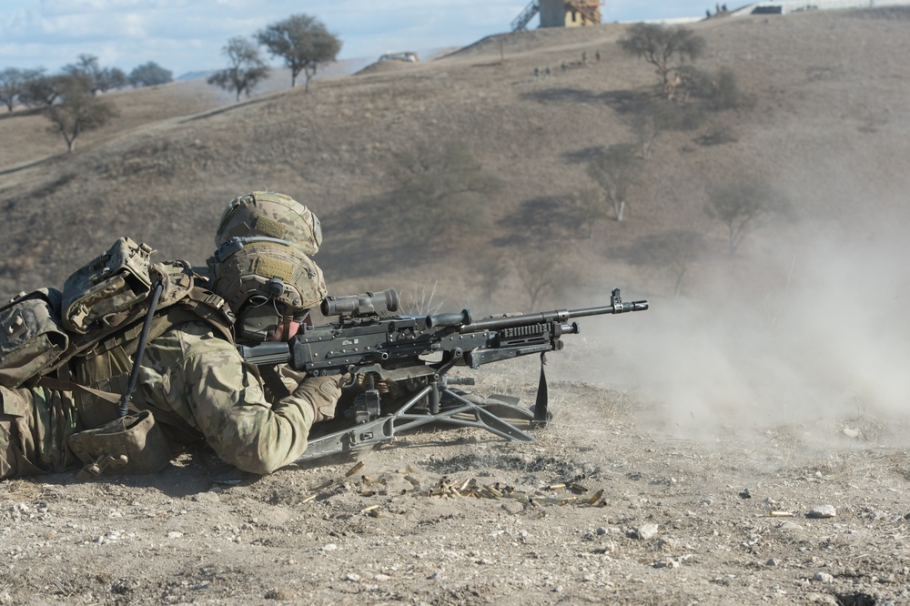 US Army Chief of Staff visits Fort Hunter Liggett