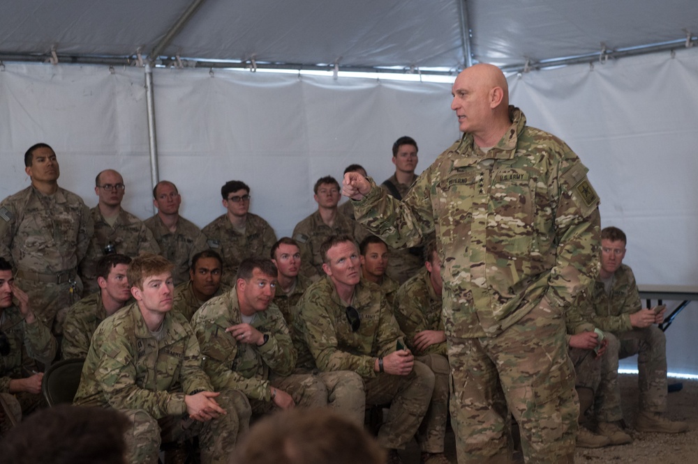 US Army Chief of Staff visits Fort Hunter Liggett