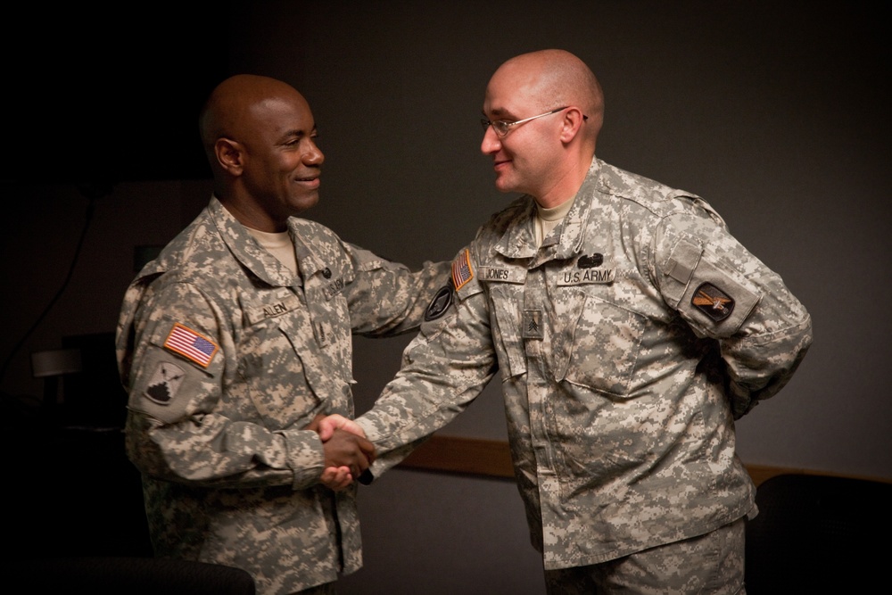 NETCOM Command Sgt. Maj. Allen visit