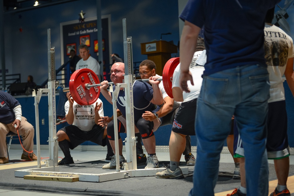 Georgia Guardsman breaks State powerlifting records, sets sights