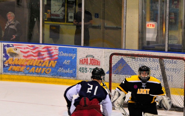 Eielson Icemen sweep Fort Wainwright Grizzlies