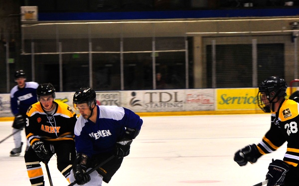 Eielson Icemen sweep Fort Wainwright Grizzlies