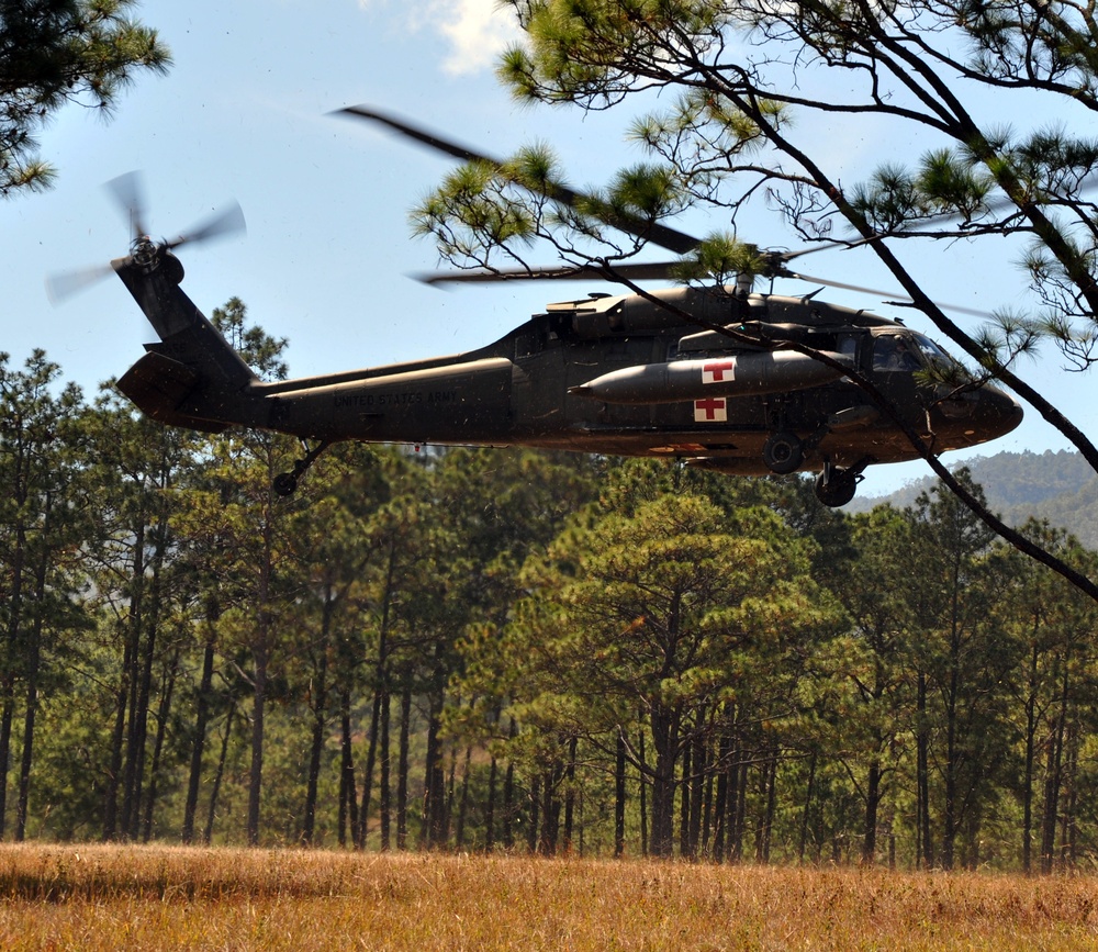 Joint Task Force-Bravo performs personnel, aircraft recovery exercise