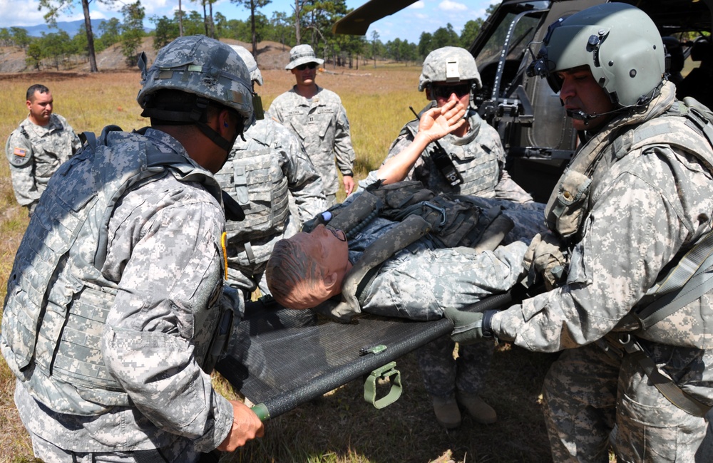 Joint Task Force-Bravo performs personnel, aircraft recovery exercise