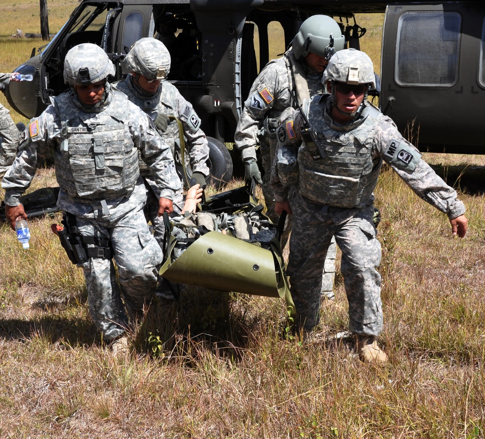 Joint Task Force-Bravo performs personnel, aircraft recovery exercise