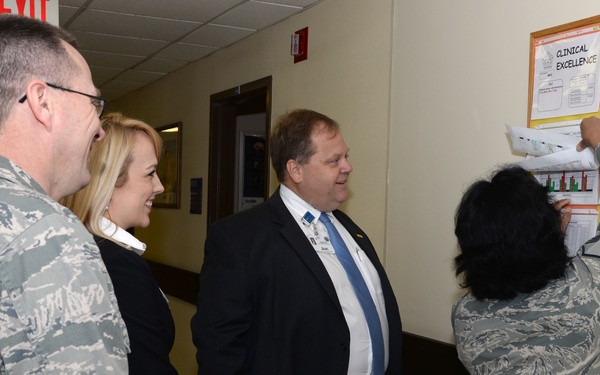 BHS Execs visit 59th MDW