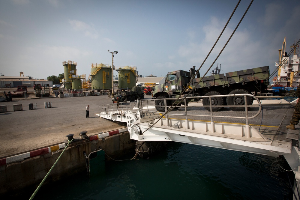 HSV Landing Exercise Cobra Gold 2014