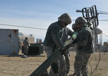 3rd BCT verifies signal equipment