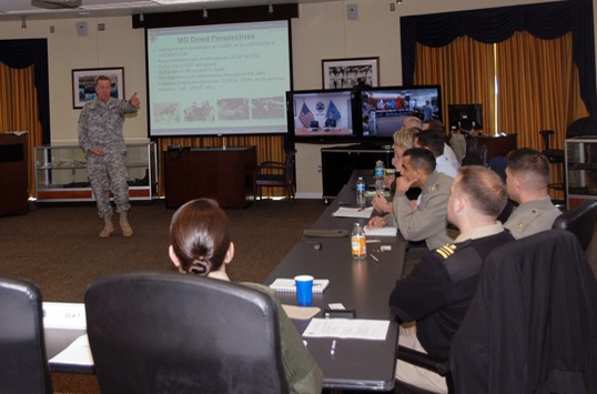 Marine Corps students learn value of DLA capabilities